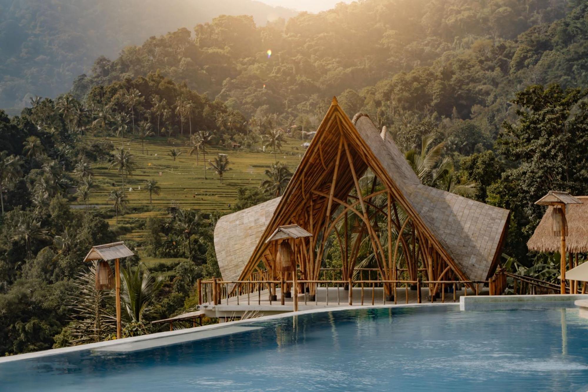 Maha Hills Resort By Mahaprana Experience Lovina  Exterior photo